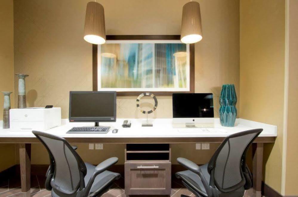 Homewood Suites By Hilton Calgary Downtown Экстерьер фото